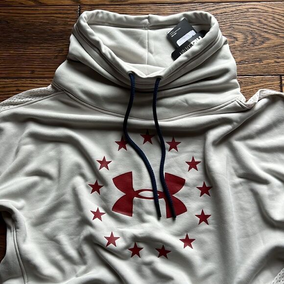 Under Armour size Medium Freedom Funnel Neck Sweatshirt C15 - Picture 5 of 8
